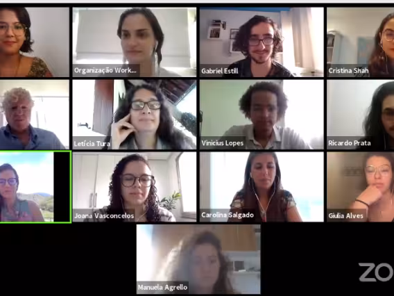 Alguns participantes no segundo dia do workshop.