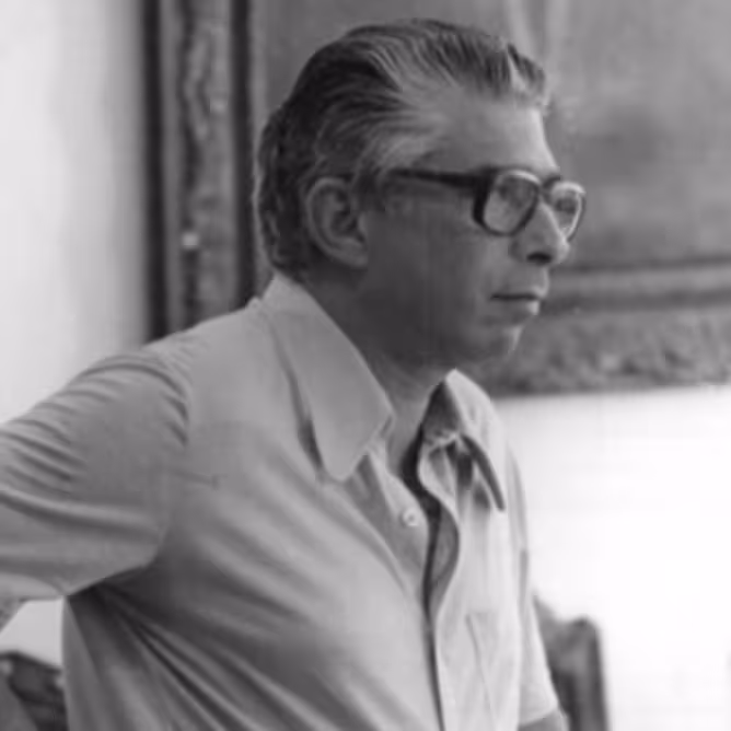 Prof. Alceu Gonçalves de Pinho Filho (FIS). 1980. Acervo Núcleo de Memória.