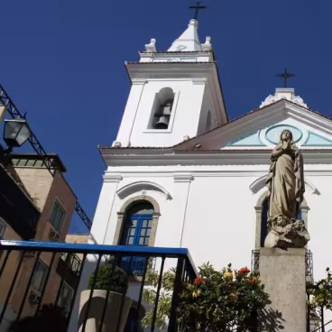 Fachada da Igreja da Nossa Senhora da Conceição da Gávea. 2012. Fotógrafo desconhecido. Fonte: Facebook da paróquia de Nossa Senhora da Conceição da Gávea.