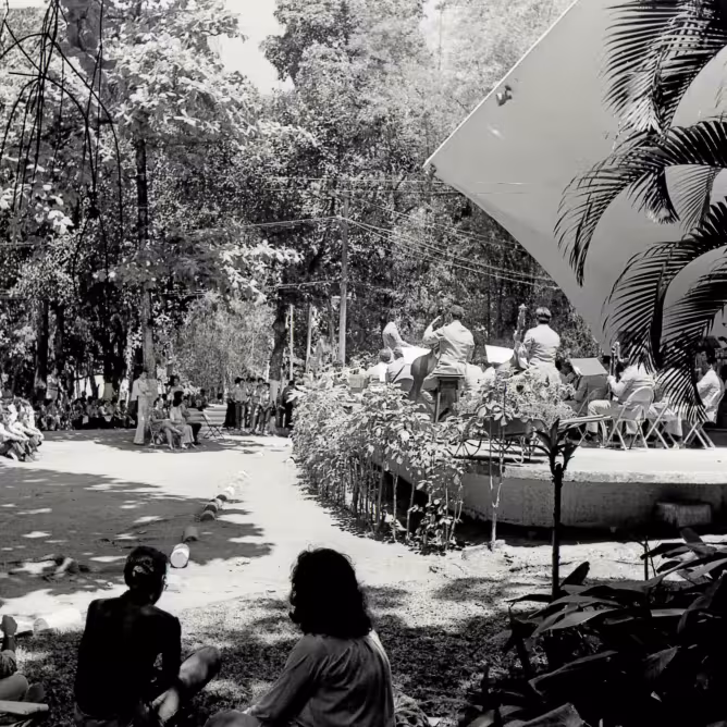 Detalhe de um documento do arquivo da Reitoria